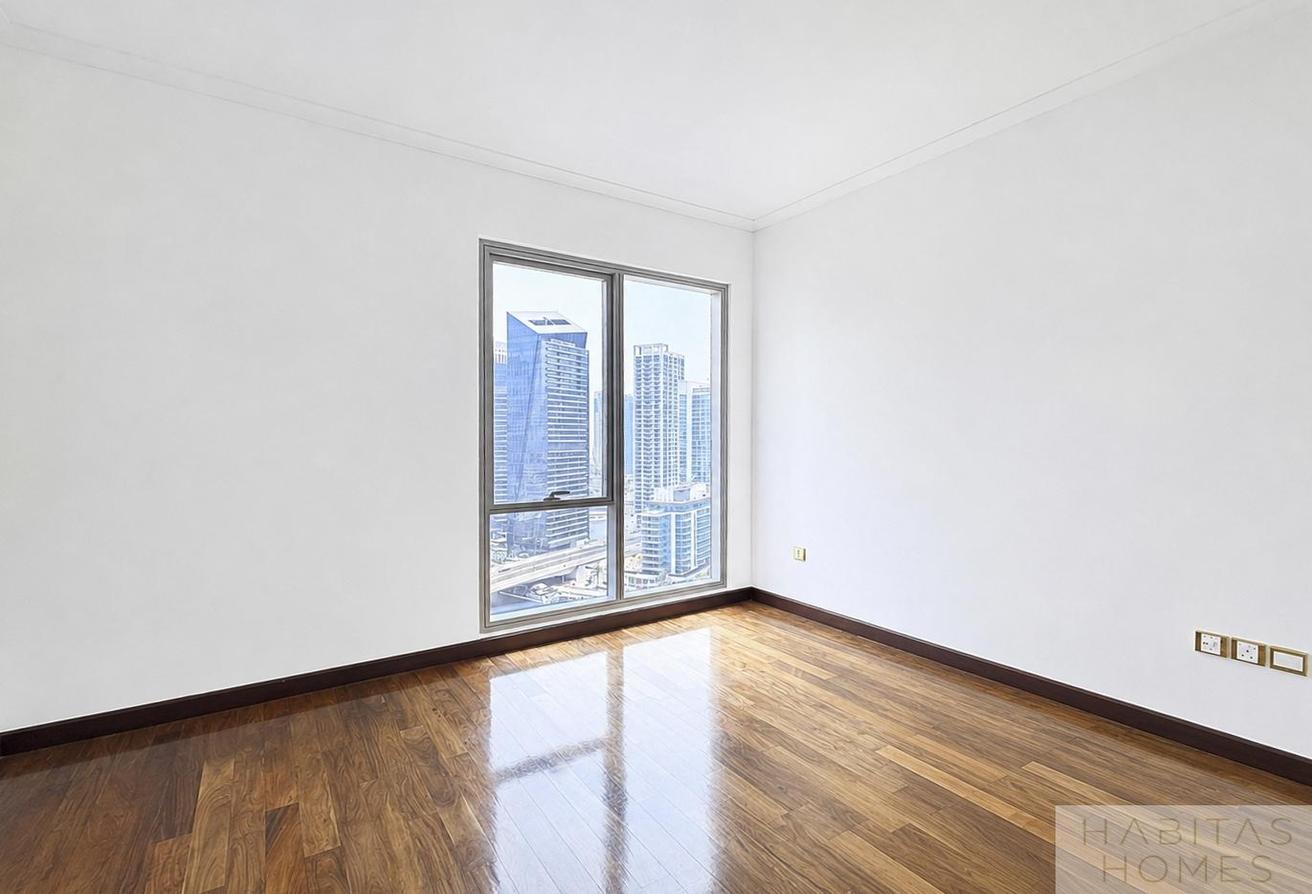 Full Marina View | Vacant Now | High Floor photo 11
