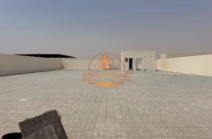 Land - Studio for rent in Al Jlail - Al Sajaa - Sharjah