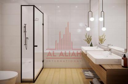 Apartment - 2 Bedrooms - 3 Bathrooms for sale in Perla 1 - Yas Bay - Yas Island - Abu Dhabi