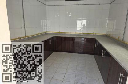 سكن عمال - استوديو - 8 حمامات للايجار في المنطقة الصناعية رقم 12 - المنطقة الصناعية بالشارقة - الشارقة