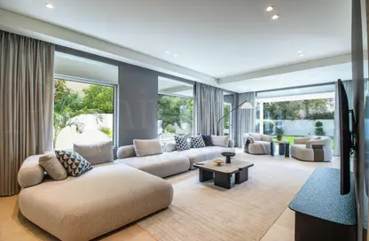 Villa - 4 Bedrooms - 6 Bathrooms for sale in Meadows 5 - Meadows - Dubai