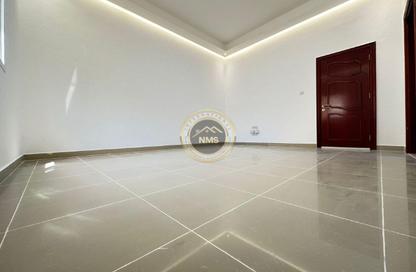 Apartment - 4 Bedrooms - 5 Bathrooms for rent in Al Muntazah - Abu Dhabi