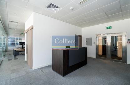 Office Space - Studio - 1 Bathroom for rent in Burj Daman - DIFC - Dubai