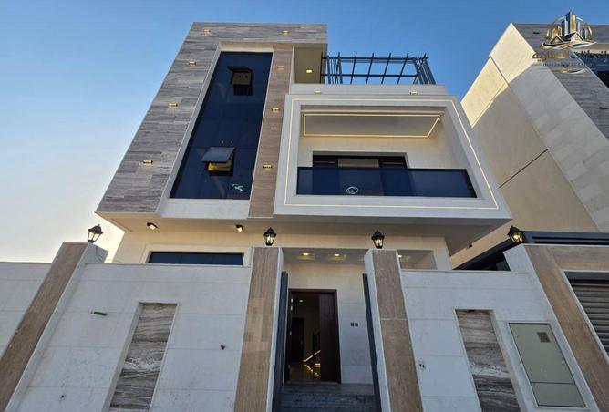 98269786 - Property Image 3