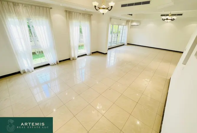 135618969 - Property Image 2