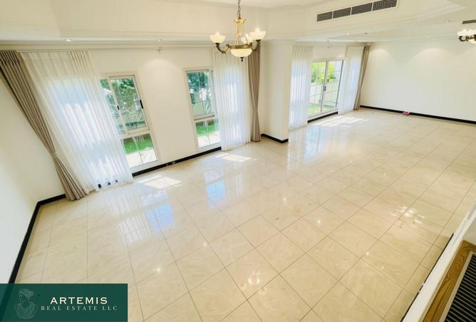 135618969 - Property Image 3