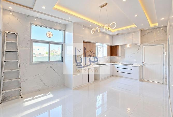 142353657 - Property Image 3
