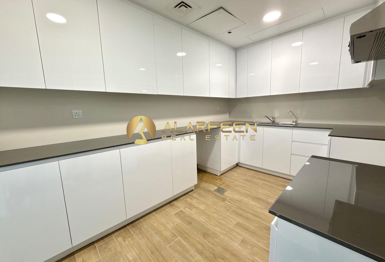 3BHK | Expo Living | Unfurnished | Near Metro photo 3