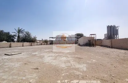 أرض - استوديو للايجار في الصجعة الصناعية - الصجعة - الشارقة