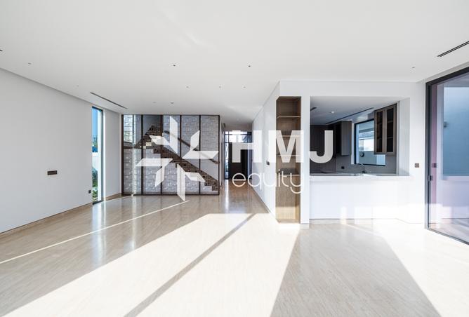 141937834 - Property Image 3