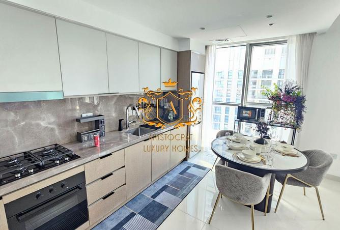 56977933 - Property Image 3