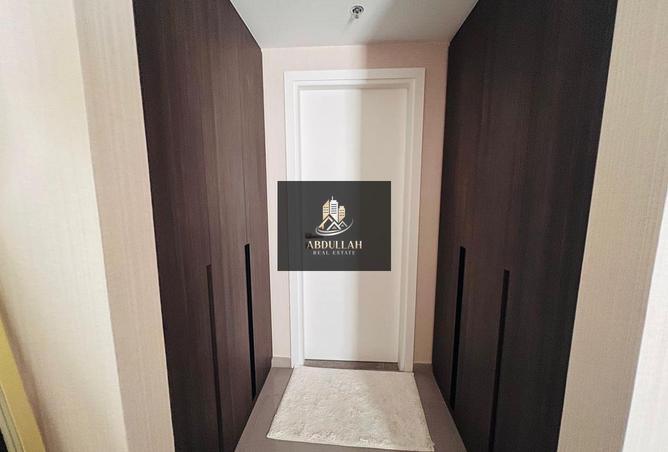 72310740 - Property Image 2