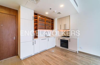 Apartment - 1 Bedroom - 1 Bathroom for sale in Holland Gardens - Town Square - Dubai