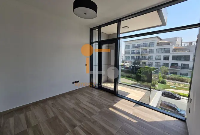 155997546 - Property Image 2