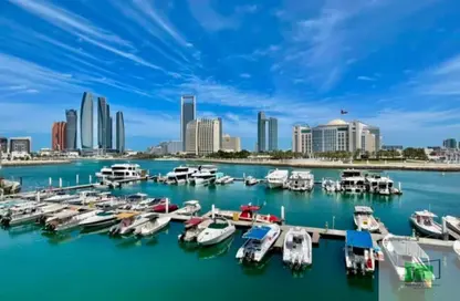 Apartment - 2 Bedrooms - 3 Bathrooms for rent in Al Marasy - Al Bateen - Abu Dhabi