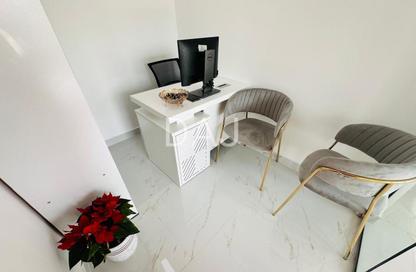 Office Space - 1 Bedroom - 1 Bathroom for rent in Reem Residency - Al Karama - Dubai