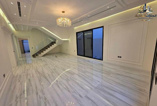 117708339 - Property Image 3