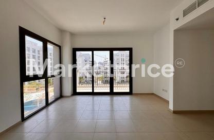 Apartment - 3 - 3 for rent in Zahra Apartments 2B - Zahra Apartments 2 - Zahra Apartments - Town Square - Dubai