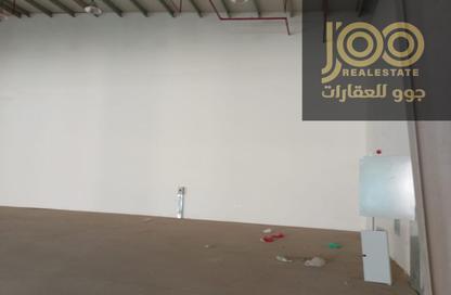 Warehouse - Studio - 1 for rent in Umm Al Thuoob - Umm Al Quwain