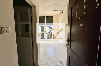 Apartment - Studio - 1 for rent in Fire Station Road - Muwaileh - Sharjah