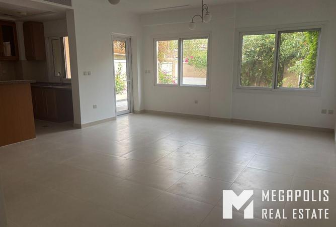 106841160 - Property Image 2