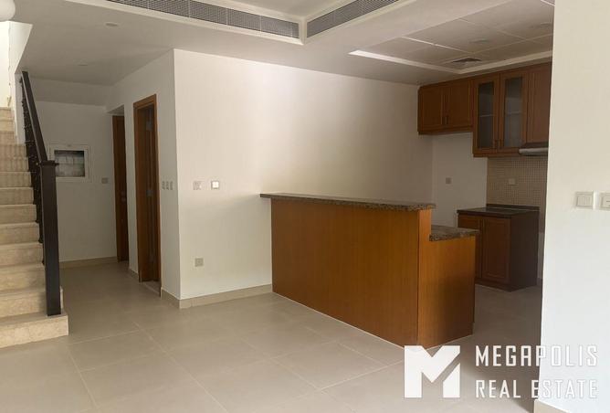 106841160 - Property Main Image