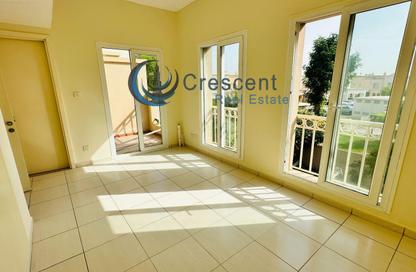 Villa - 2 Bedrooms - 3 Bathrooms for rent in Springs 11 - The Springs - Dubai Villa - 2 Bedrooms - 3 Bathrooms for rent in Springs 11 - The Springs - Dubai