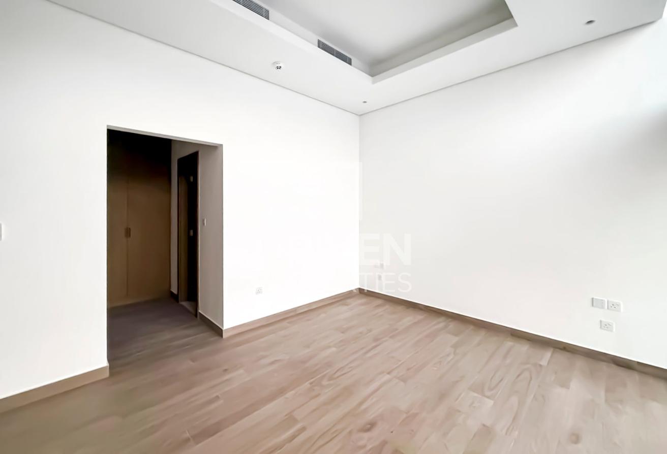 Large Layout | Private Lift | Private Pool photo 5