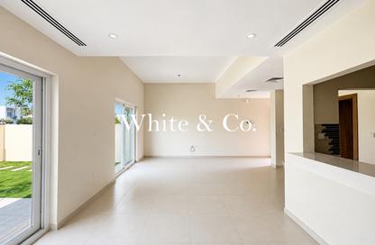 Townhouse - 3 - 4 for sale in Amaranta 3 - Amaranta - Villanova - Dubai Townhouse - 3 - 4 for sale in Amaranta 3 - Amaranta - Villanova - Dubai