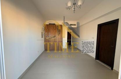 Apartment - Studio - 1 Bathroom for rent in Al Amira Village - Al Yasmeen - Ajman