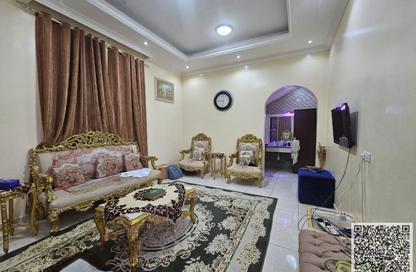 Villa - 5 Bedrooms - 6 Bathrooms for sale in Al Mowaihat 3 - Al Mowaihat - Ajman Villa - 5 Bedrooms - 6 Bathrooms for sale in Al Mowaihat 3 - Al Mowaihat - Ajman