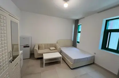 Apartment - 1 Bathroom for rent in Al Khalidiya - Abu Dhabi Apartment - 1 Bathroom for rent in Al Khalidiya - Abu Dhabi