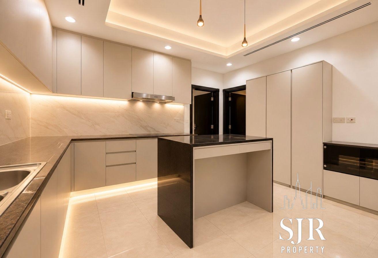 Upgraded 5BR | Vastu | Huge Plot | Roof Terrace photo 8