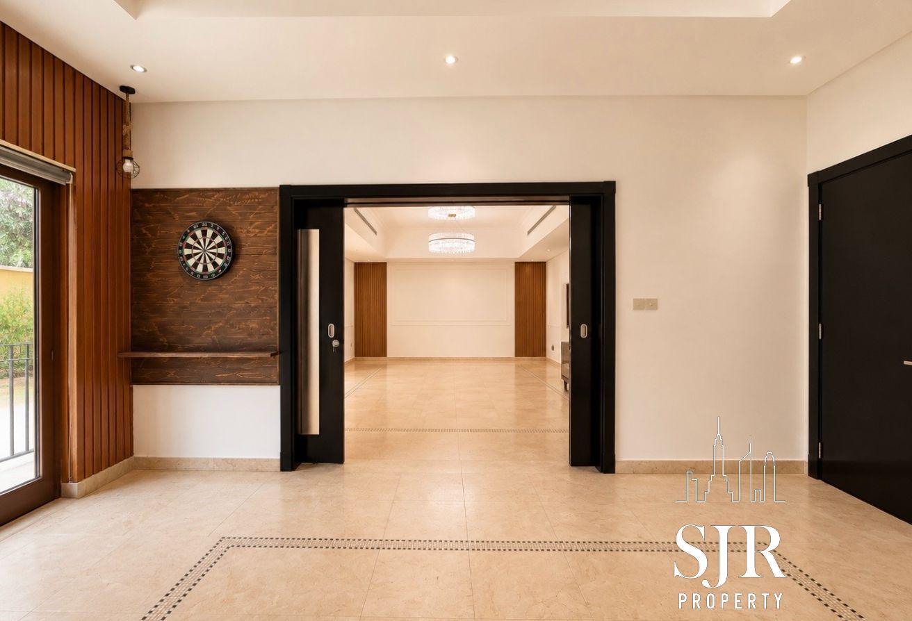 Upgraded 5BR | Vastu | Huge Plot | Roof Terrace photo 7