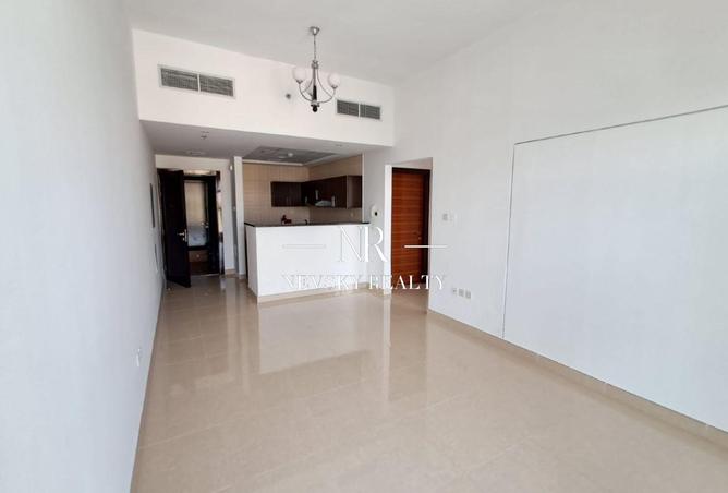 121980787 - Property Image 2