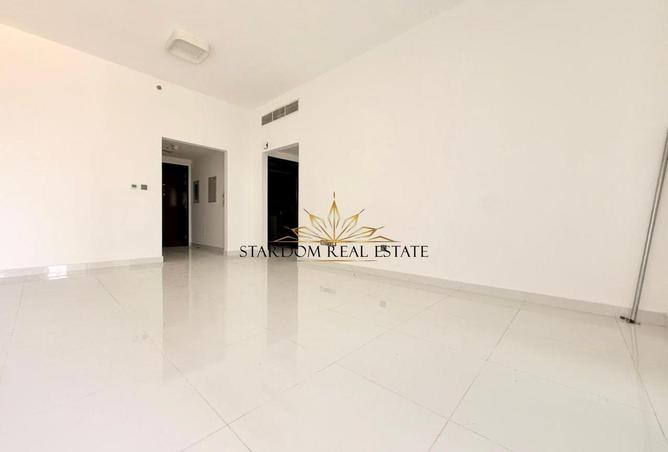 98702125 - Property Main Image