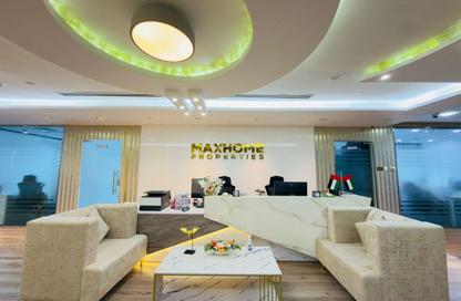 Office Space - Studio - 4 Bathrooms for rent in Hamdan Street - Abu Dhabi