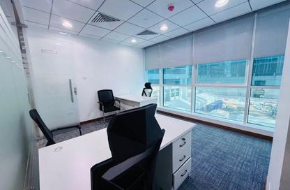 Office Space - Studio - 4 Bathrooms for rent in Hamdan Street - Abu Dhabi