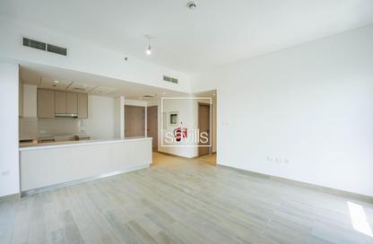 Apartment - 3 Bedrooms - 3 Bathrooms for rent in Waters Edge - Yas Island - Abu Dhabi