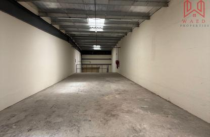 Warehouse - Studio - 1 Bathroom for rent in Ras Al Khor Industrial 1 - Ras Al Khor - Dubai