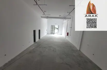 مستودع - استوديو - 1 حمام للايجار في الجرف الصناعية 2 - الجرف الصناعية - عجمان