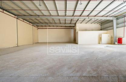 Warehouse - Studio for rent in Al Sajaa - Sharjah