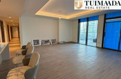 Apartment - 3 - 4 for sale in Castleton - Central Park at City Walk - City Walk - Dubai Apartment - 3 - 4 for sale in Castleton - Central Park at City Walk - City Walk - Dubai