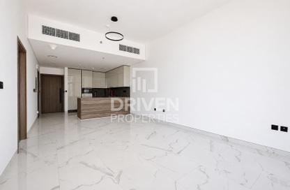 Apartment - 1 Bedroom - 2 Bathrooms for sale in Royal Regency - Business Bay - Dubai
