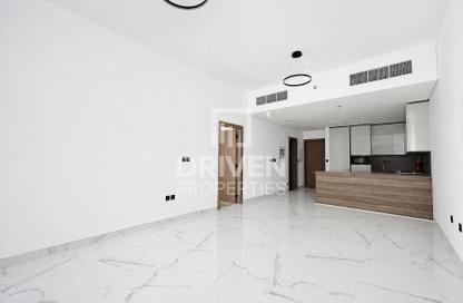 Apartment - 1 Bedroom - 2 Bathrooms for sale in Royal Regency - Business Bay - Dubai