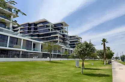 Apartment - 1 Bedroom - 1 Bathroom for rent in Golf Panorama A - Golf Panorama - Golf Town - Damac Hills - Dubai