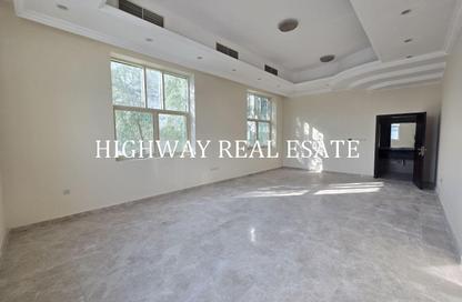 Villa - 4 - 6 for rent in Muwafja - Wasit - Sharjah Villa - 4 - 6 for rent in Muwafja - Wasit - Sharjah