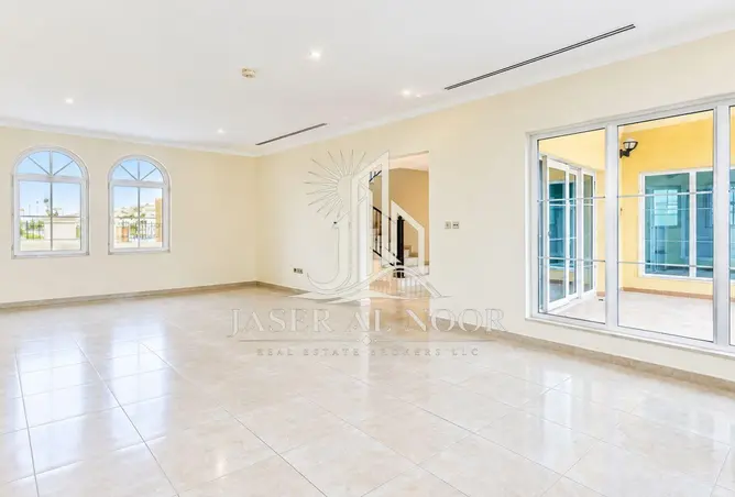 156006363 - Property Image 3