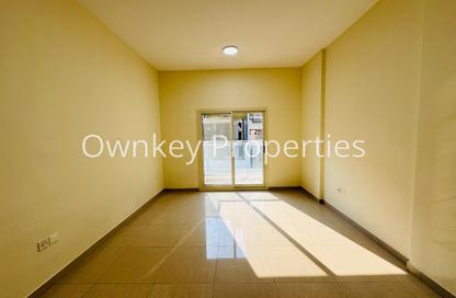 Apartment - Studio - 1 for rent in Burj Residency - District 11 - Jumeirah Village Circle - Dubai