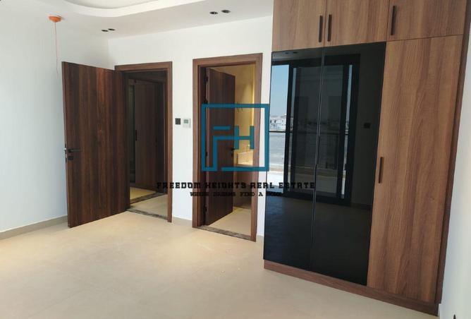 101986897 - Property Image 2